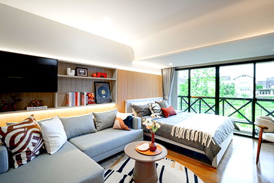 Condos for sale Ramkhamhaeng 24 : S961 ✨ Urgent Sale! Baan Yupayong Condo, Ramkhamhaeng 22 (Corner Unit), near the BTS Skytrain. Only 2.46 Million Baht!