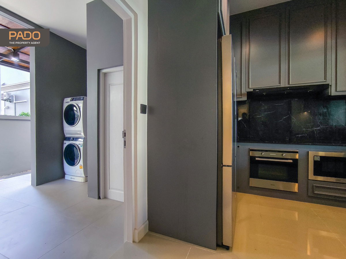 รูป ให้เช่า บ้านหรู แกรนด์ บางกอก บูเลอวาร์ด กรุงเทพกรีฑา (Grand Bangkok Boulevard Krungthepkritha) 4 ห้องนอน 5 ห้องน้ำ 4 จอดรถ - รูปที่ 11/40