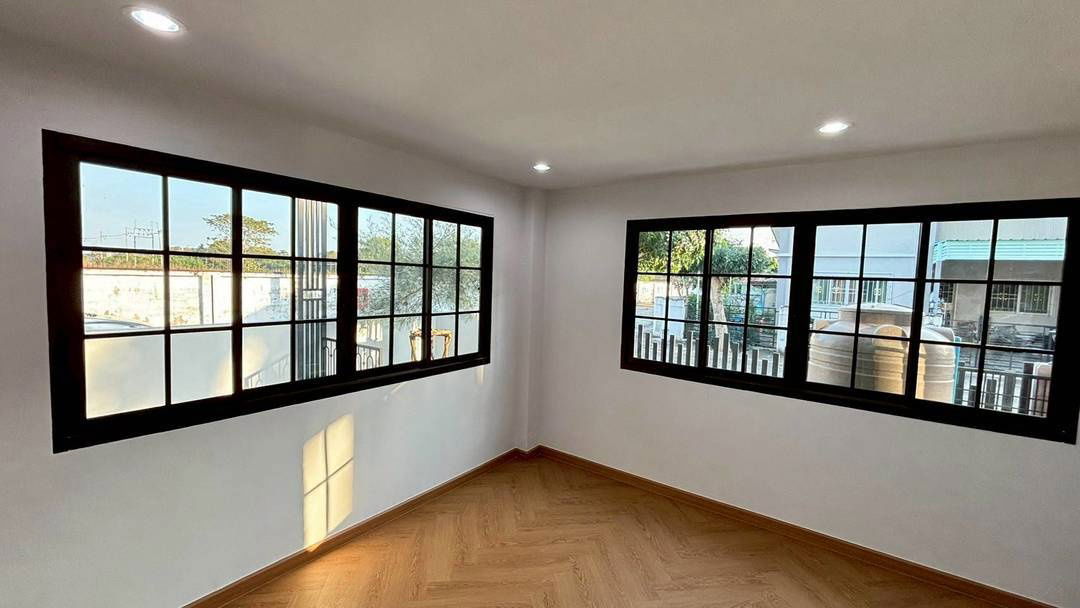 รูป ทาวน์เฮ้าส์หลังมุม แต่งใหม่ ทำลดี หมู่บ้าน วีอไลฟ์ ลำลูกกา คลอง 8 (V-Alive ลำลูกกา คลอง 8) ถ.เลียบคลอง 8 ลำลูกกา ปทุมธานี - รูปที่ 12/16