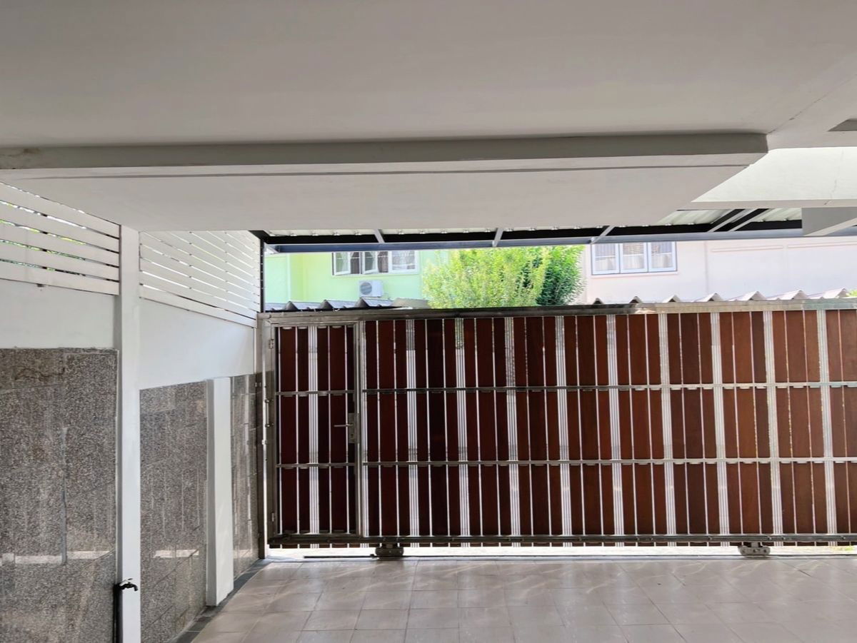 picture 🏡 For Sale: Fully Renovated 2-Storey Detached House – Vibhavadi Location 🚇 Near MRT Ratchadaphisek | 🛍️ Close to Central Ladprao - 7/26