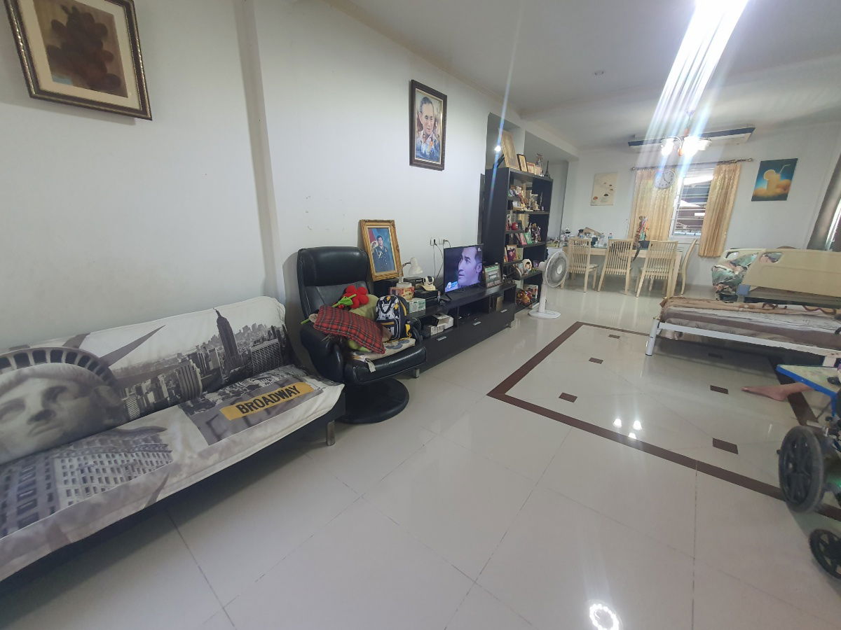 รูป บ้านเดี่ยวหลังมุม ม.ศุภาลัยการ์เด้นวิลล์ วงแหวนปิ่นเกล้า-พระราม5 เนื้อที่ 59 ตร.ว. ภายในกว้างขวาง ต่อเติมครบพร้อมอยู่ เดินทางสะดวก - รูปที่ 42/45