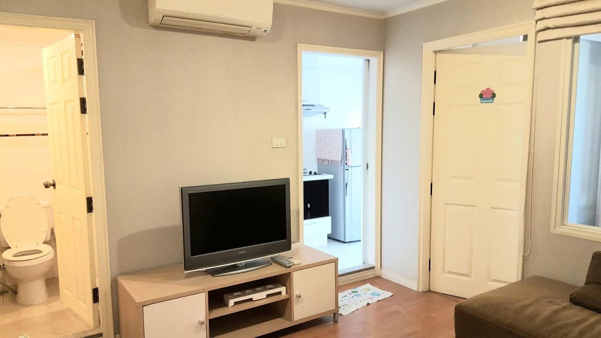 picture code : E212 Lumpini Ville Cultural Center - 3/15