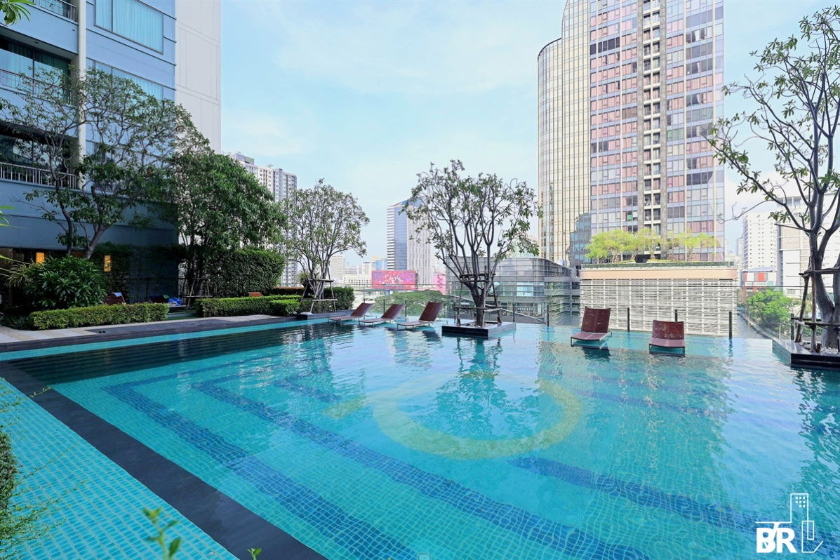 รูป Q Asoke ⚡ Stunning & Fullly Furnished Unit 🛋️ ใกล้ MRT เพชรบุรี - รูปที่ 3/7