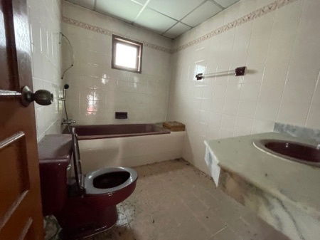 รูป ขาย บ้านเดี่ยว กฤษดานคร 26 นครชัยศรี 120 ตรม. 57 ตร.วา ติดถนนเพชรเกษม เข้าทางบรมราชชนนีก้ได้ บ้านเปล่าไม่เคยอยู่ พร้อมตกแต่งตามสไตล์คุณ - รูปที่ 4/12