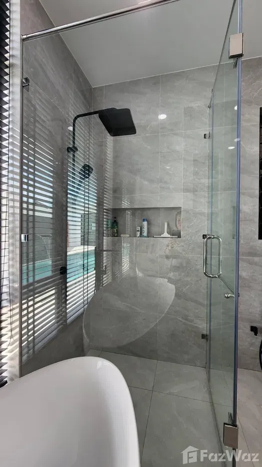 picture 4 Bedroom Villa for sale in Chalong, Phuket 5922649 - 32/38