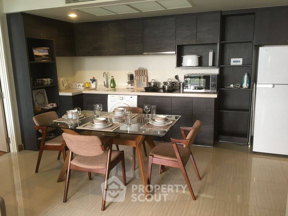 picture 2-BR Condo at Down Town 49 near BTS Phrom Phong (ID 566515) - 6/23