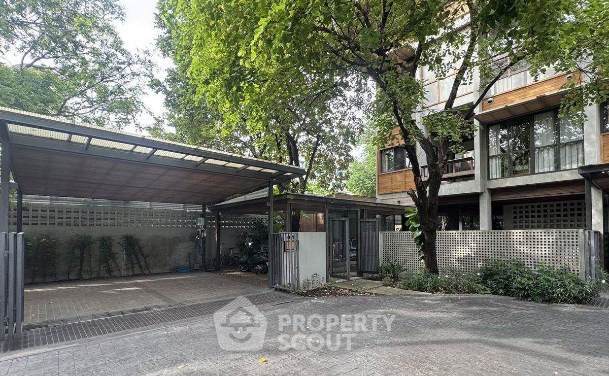 picture 3-BR House at Baanbaan Vibhavadi 20 near MRT Lat Phrao (ID 2147340) - 7/35