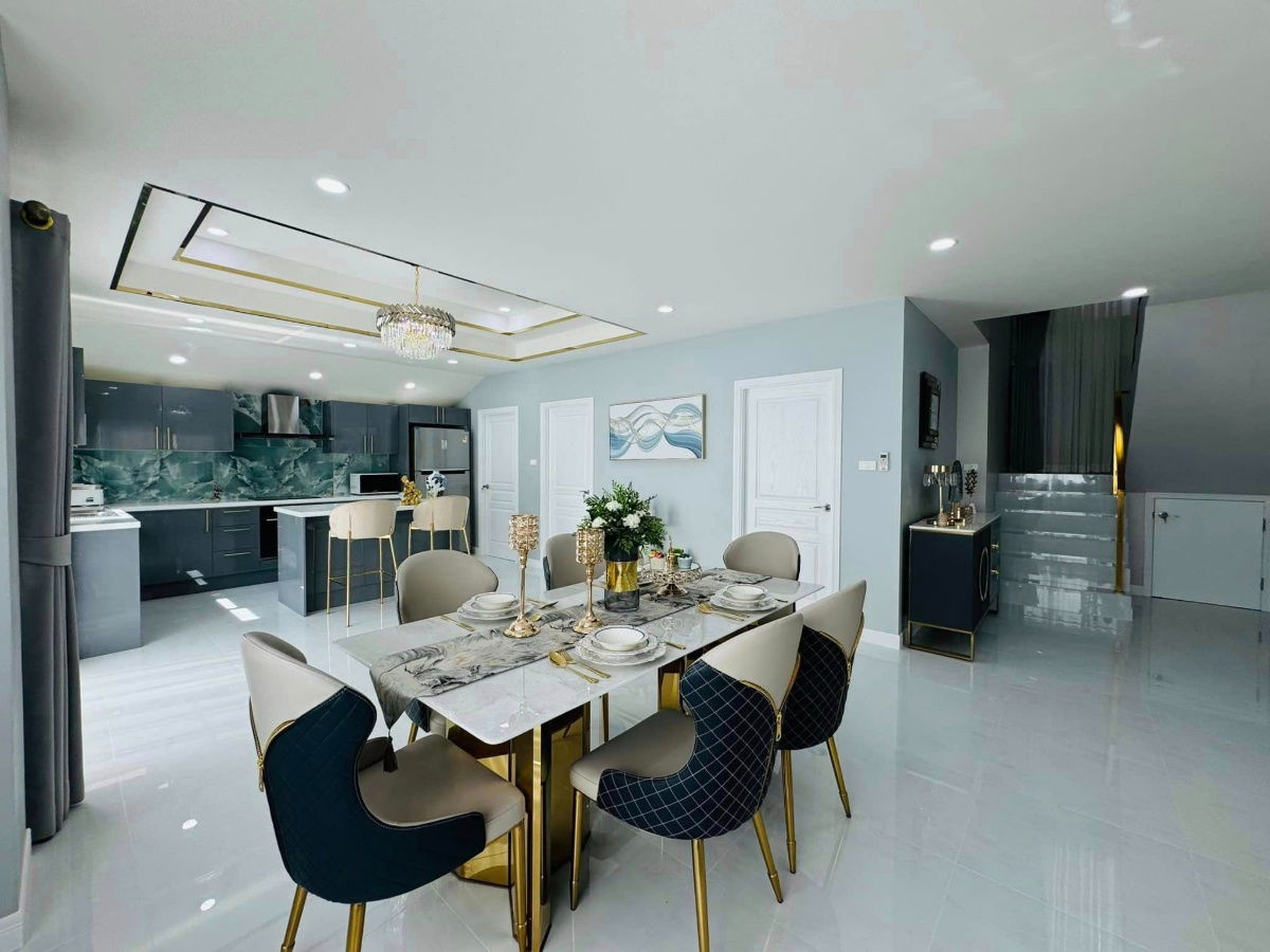 รูป ขายพูลวิลล่า 2 ชั้น ใจกลางพัทยาเหนือ ทำเลดีเดินทางสะดวก - รูปที่ 15/33