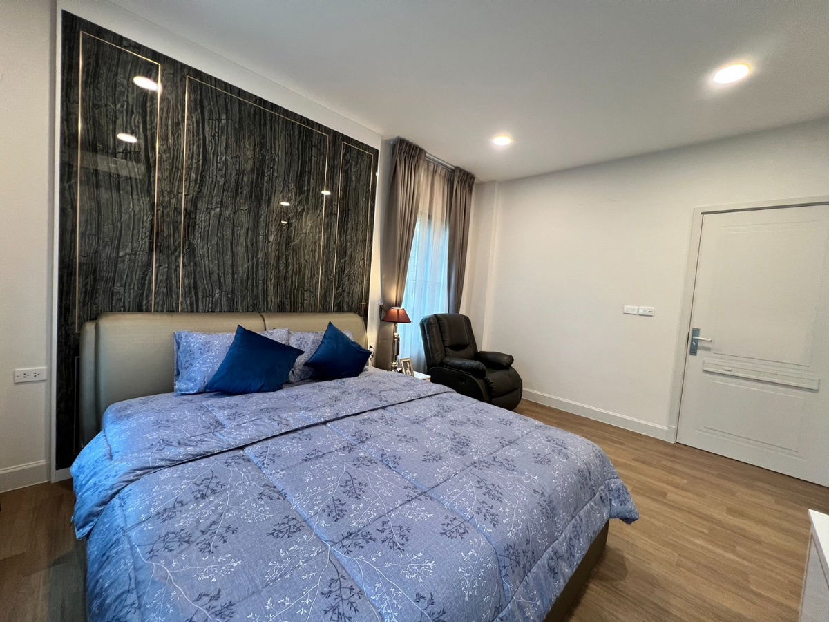 picture ð⥠HHM0059 Nantawan Rama 9 â New KrungthepkreethaâĄðGet a Special Code when renting with us ðŽ LINE: @theagentpro - 22/68