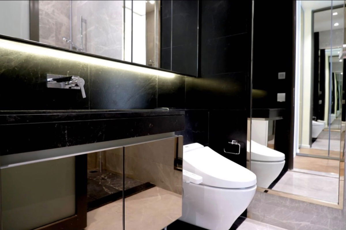 รูป Y133📌ให้เช่าคอนโด 28 Chidlom (ทเวนตี้เอท ชิดลม)ห้องใหม่ พร้อมอยู่ เฟอร์นิเจอร์และเครื่องใช้ไฟฟ้าครบ วิว สวนปาร์คนายเลิส - รูปที่ 10/10