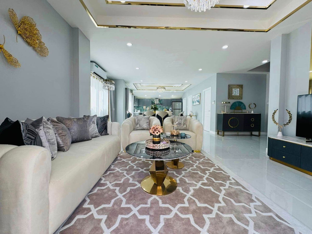 รูป ขายพูลวิลล่า 2 ชั้น ใจกลางพัทยาเหนือ ทำเลดีเดินทางสะดวก - รูปที่ 4/33