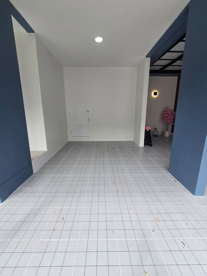 รูป บ้านแฝด ตกแต่งรีโนเวทใหม่ ทำเลดี กว้างขวาง พร้อมเฟอร์ฯสวยๆ หมู่บ้าน พร้อมพัฒน์ไพร์ม ซ.25 ถนนปัญญาเนเชอรัลปาร์ค ปัญญาอินทรา คลองสามวา - รูปที่ 5/44