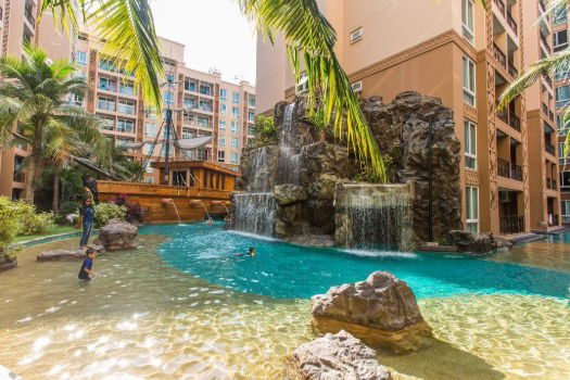 รูป ขายด่วน! ห้องพิเศษ Atlantis Condo Resort Pattaya ชั้น 1 ติดสวนน้ำ 2 นอน 65 ตรม. เดินลงสระได้เลย ราคา 5.59 ล้าน - รูปที่ 43/44