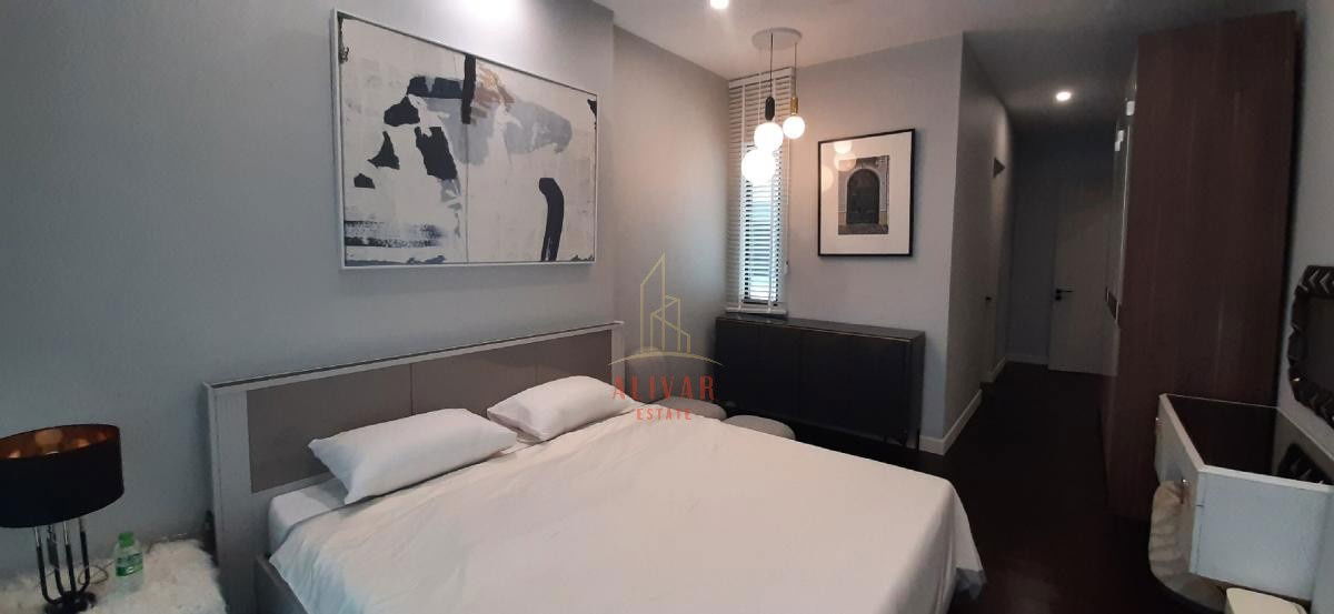 picture RH120725 For rent: 3-story detached house with 8 bedrooms and elevator, located near the Ramintra Expressway (Pradit Manutham). - 5/7