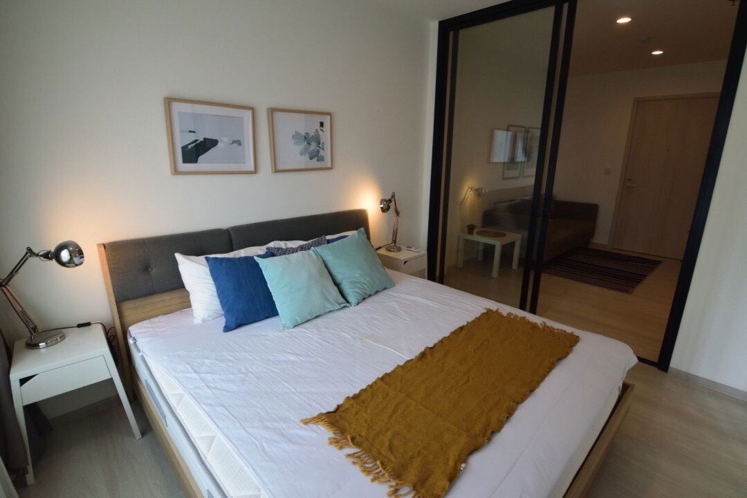 picture Life Asoke - 9/12