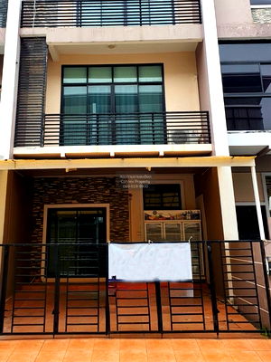 Townhouses for sale วิทยาลัยการจัดการเพชรเกษม : For Sale Townhouse/Townhome  , Modern Town Bangkhae , Bang Khae , Bang Khae , Bangkok , CX-139600 ✅ Live chat with us ADD LINE @connexproperty ✅