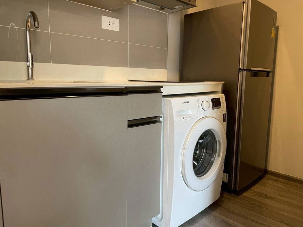 รูป ขาย คอนโด Ideo Mobi Sukhumvit 40 (ไอดีโอ โมบิ สุขุมวิท 40) 34 ตรม 1 นอน 1 น้ำ ชั้น 2 จอดรถได้ 1 คัน - รูปที่ 6/9