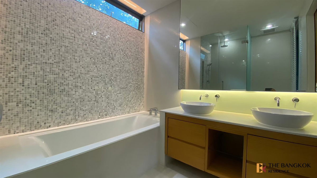 รูป Domus 16 & 18 💎 Spacious Luxury Living 🌟 ใกล้ BTS อโศก - รูปที่ 15/15