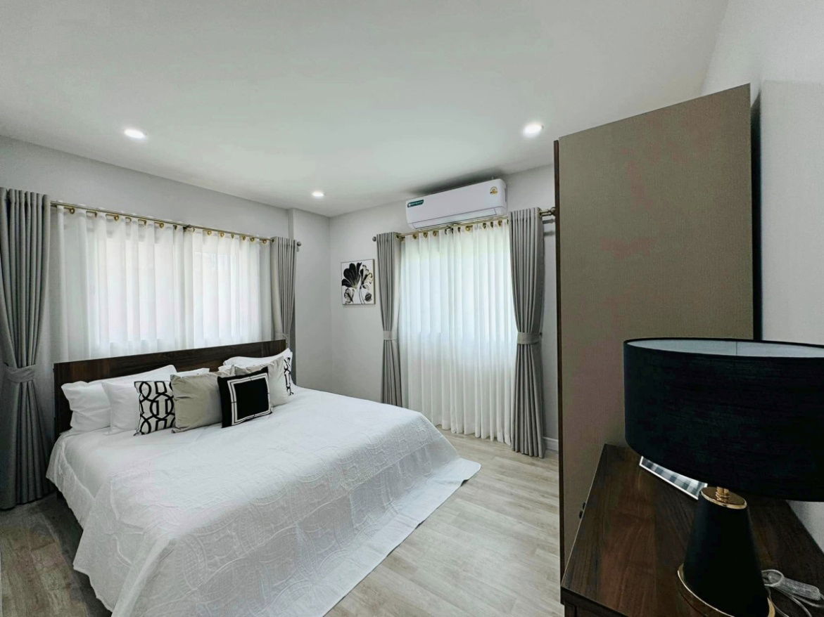 รูป KT0018📲LineID @556ryccg🏡บ้านพูลวิลล่าพัทยาเหนือ 60ตรว 350ตรม 4ห้องนอน เฟอร์นิเจอร์ครบ พร้อมสระน้ำ - รูปที่ 20/25