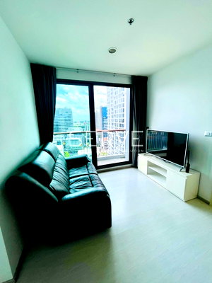 Condos for rent : 🔥40K🔥 - 1 Bed 56.56 sq.m. High Fl. 15+ Good Location Close to BTS Ekkamai 500 m. & Gateway, Major Ekkamai at Rhythm Sukhumvit 42 Condo / For Rent