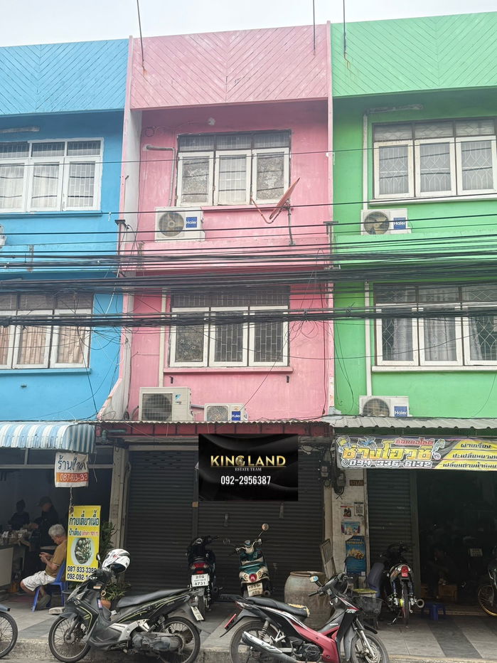 รูป 🏢 ให้เช่าตึกแถว 3 ชั้น ติดถนนหลักรถผ่านเยอะมากๆ สุขุมวิท 101/1 มี 2 ห้องนอน 2 ห้องน้ำ ทำเลดี เดินทางสะดวก ใกล้รถไฟฟ้าสองสาย - รูปที่ 1/15