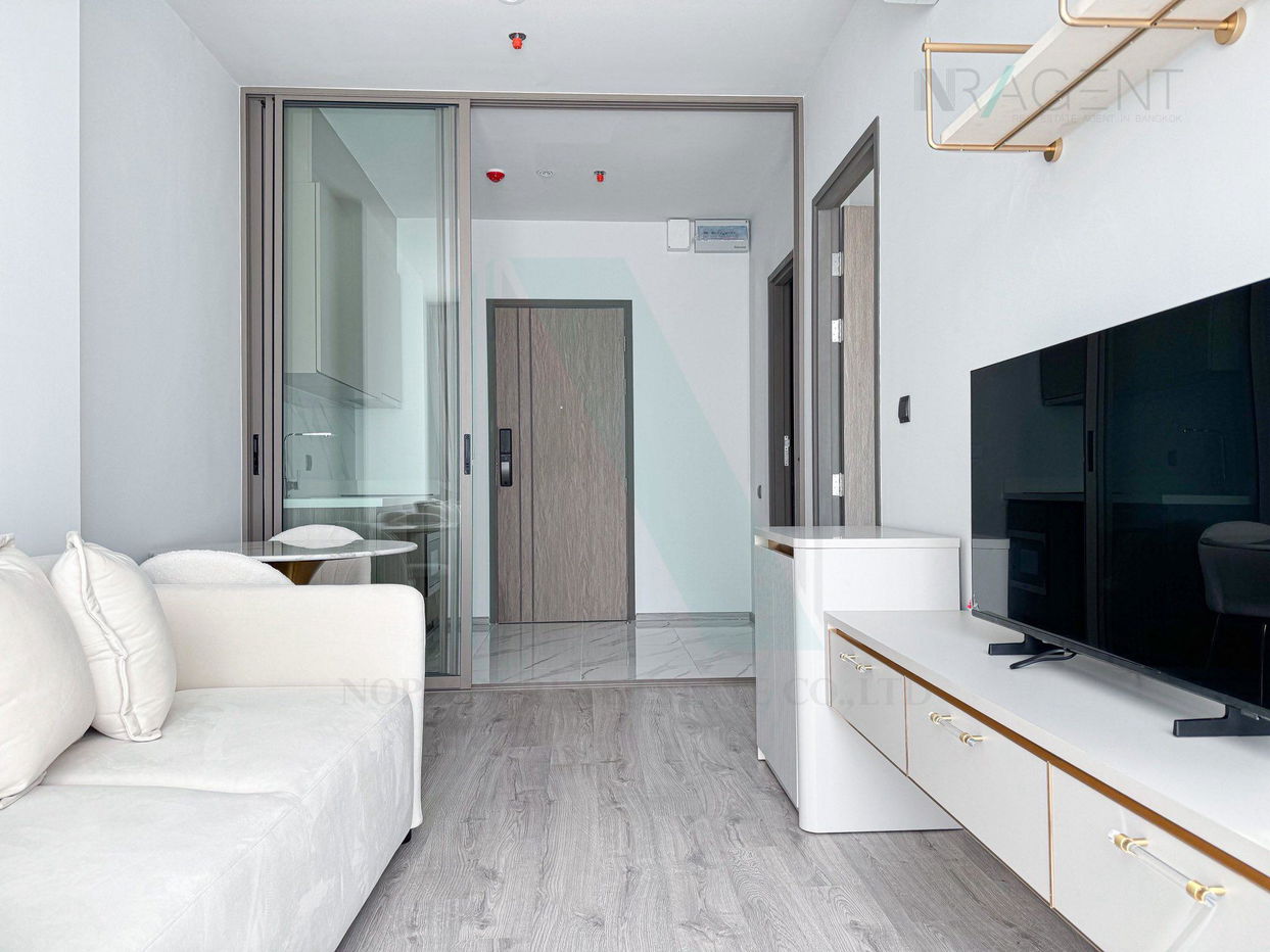 picture 🎉 For Rent Condo RHYTHM EKKAMAI ESTATE Building 1, Floor 14,1 bed room, Room size 35 sqm - 1/8