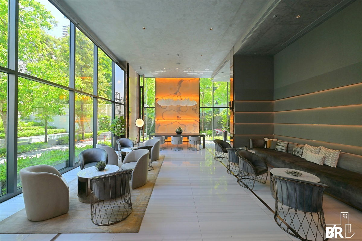 รูป Celes Asoke 💖 ยูนิตสวยเฟอร์ครบ จัดเต็มทุกดีเทล⭐ ใกล้ MRT สุขุมวิท - รูปที่ 2/7