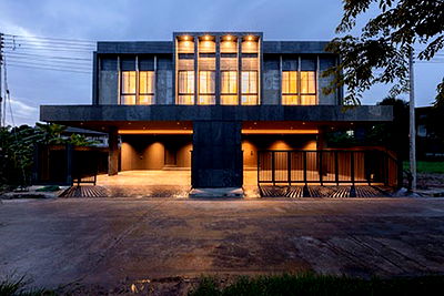 บ้านเดี่ยว เชียงใหม่ : ขายพูลวิลล่าใน มบ.เวิร์ลคลับแลนด์ ตกแต่งสวยงาม ดีไซน์โมเดิร์น