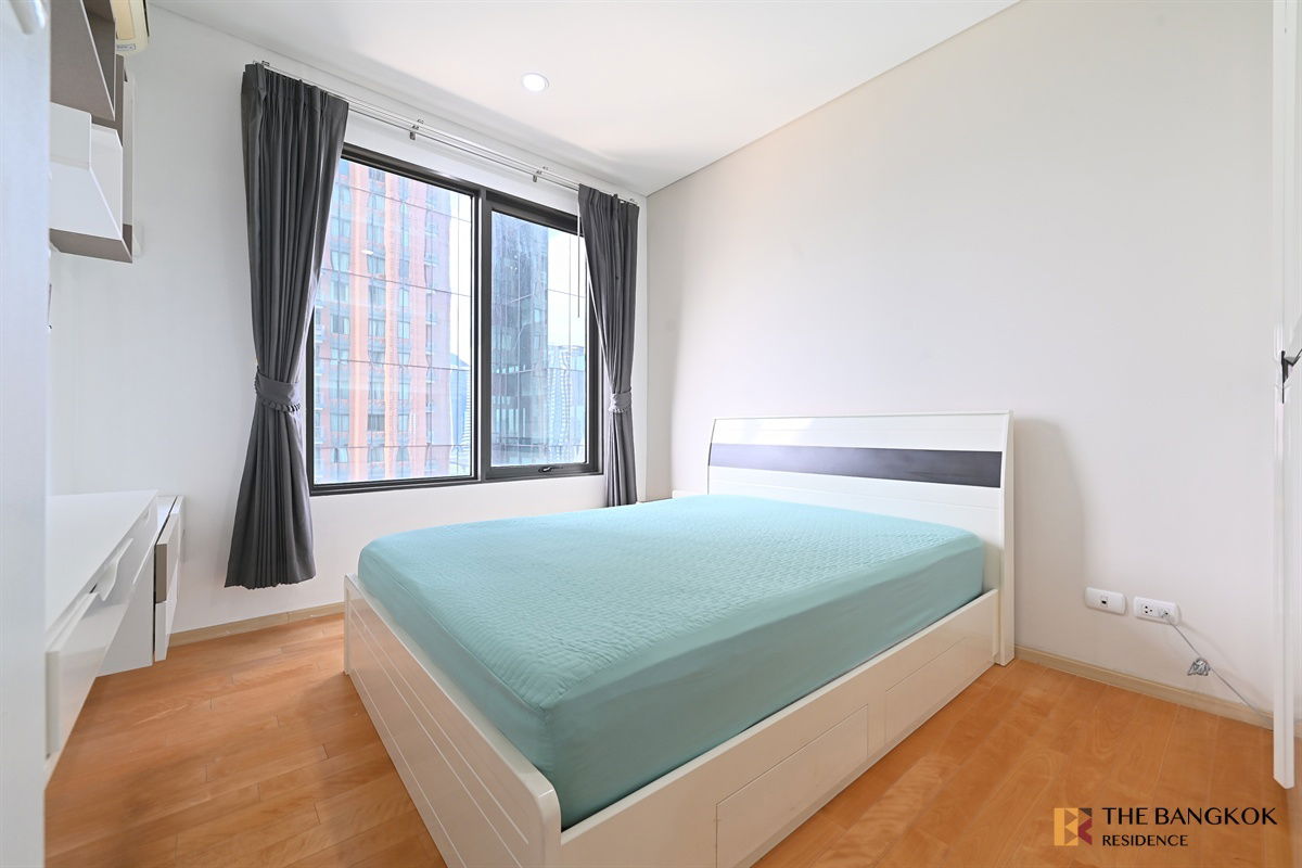 รูป Villa Asoke 🌃 ห้องทิศใต้ เย็นสบาย พร้อมวิวสวย 🌠 ใกล้ MRT เพชรบุรี  - รูปที่ 7/9