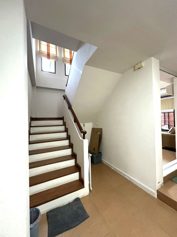 รูป ให้เช่าบ้านเดี่ยวสองชั้น  4 ห้องนอน 3 ห้องน้ำ 1  ห้องครัว  2  ที่จอดรถ - รูปที่ 9/23