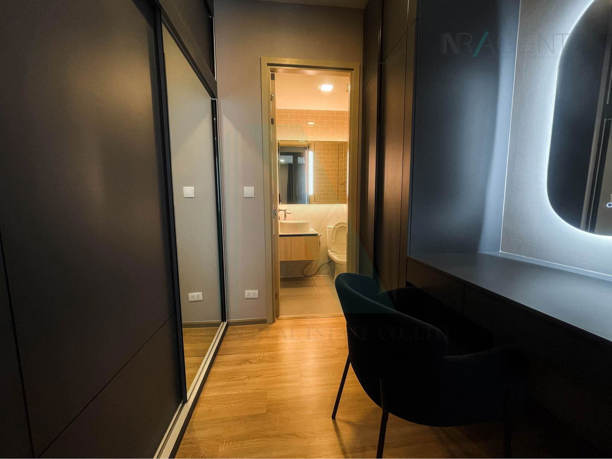 picture π For Rent Condo XT PHAYATHAI Building 1, Floor 26,1 bed room, Room size 49 sqm - 1/8