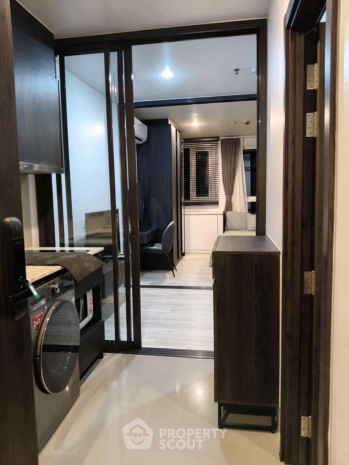 picture 1-BR Condo at XT Huaikhwang near MRT Huai Khwang (ID 2470575) - 6/10