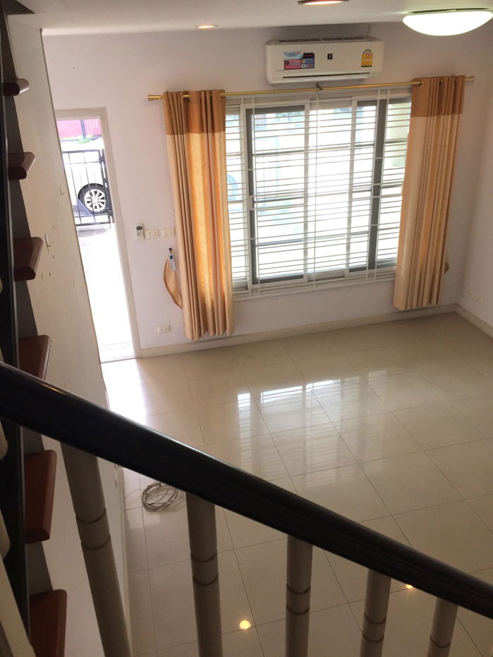 รูป ให้เช่าบ้านTownhome 3 ชั้น Urban Sathorn” Tel:0994635887 Line : @313fajed - รูปที่ 1/6