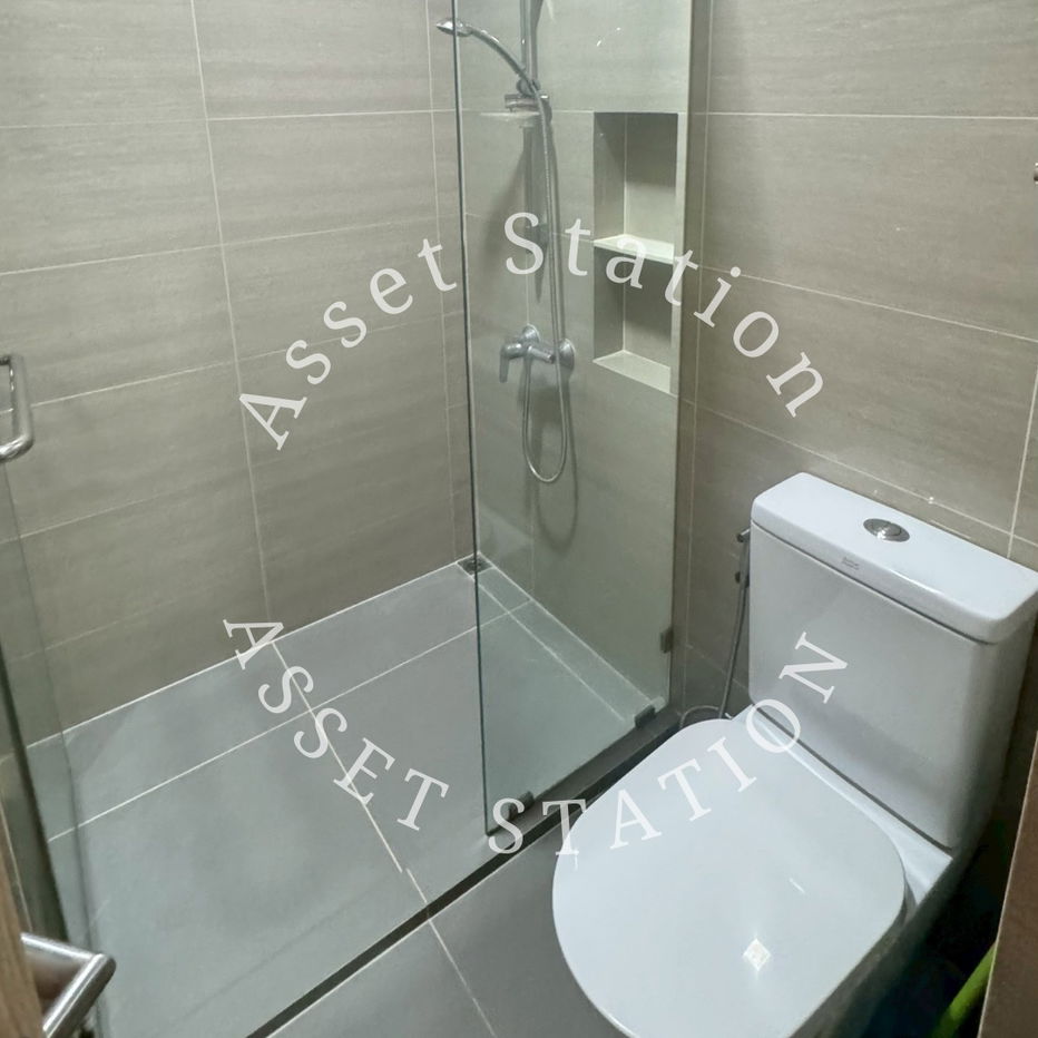 picture M Jatujak Condo for Rent: Spacious and Affordable Room near Chatuchak Market | BTS Mo Chit & MRT Chatuchak - 13/18