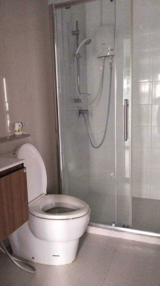 picture Fuse Chan - Sathorn - 9/10