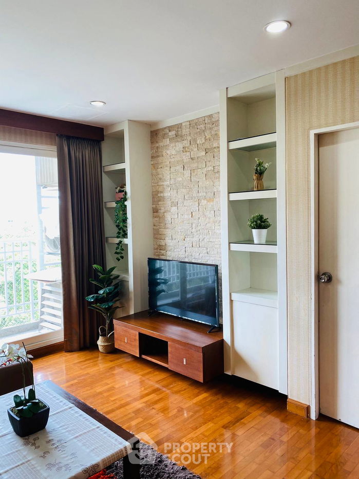 รูป คอนโด 2-ห้องนอน ที่ บ้านสิริ สาทร คอนโดมิเนียม ใกล้ MRT คลองเตย (ID 645831) - รูปที่ 3/8