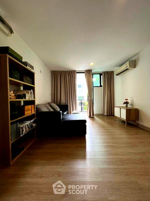 Condos for sale : 1-BR Condo For Sale At D 65 Condominium, 400m To BTS Ekkamai (ID 1356190)