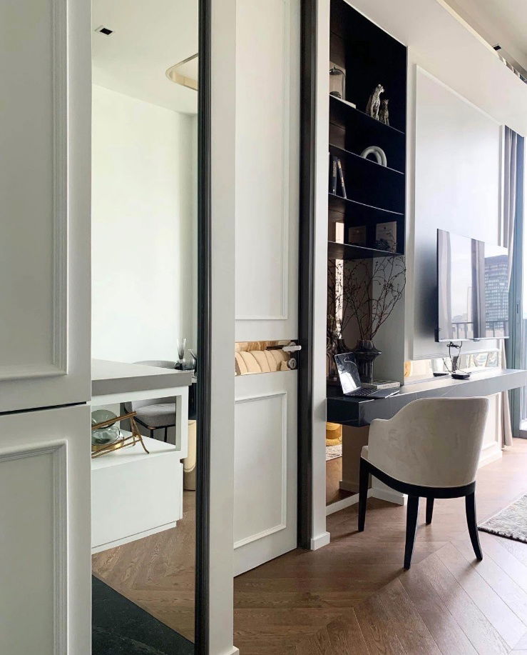 รูป Y133📌ให้เช่าคอนโด 28 Chidlom (ทเวนตี้เอท ชิดลม)ห้องใหม่ พร้อมอยู่ เฟอร์นิเจอร์และเครื่องใช้ไฟฟ้าครบ วิว สวนปาร์คนายเลิส - รูปที่ 4/10