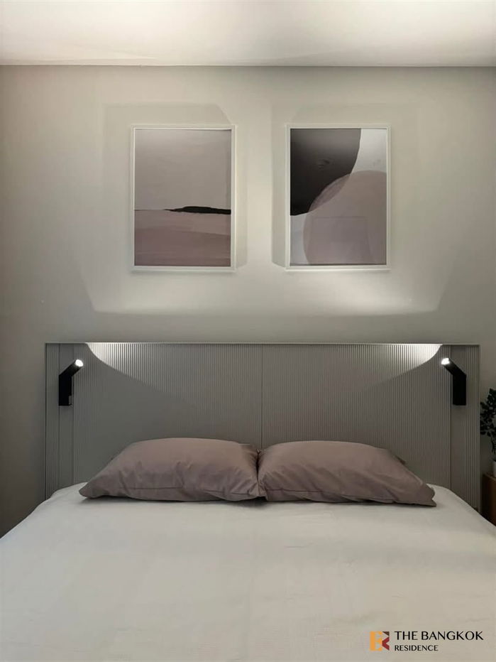 picture  Life Asoke 💚 Beautiful fully furnished unit 🛋️ Near MRT Rama9  - 5/9