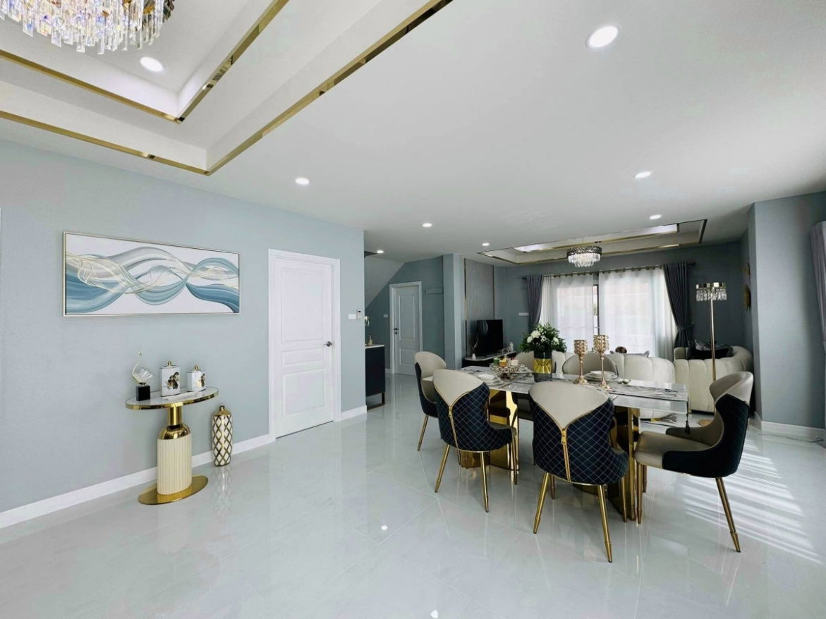 รูป KT0018📲LineID @556ryccg🏡บ้านพูลวิลล่าพัทยาเหนือ 60ตรว 350ตรม 4ห้องนอน เฟอร์นิเจอร์ครบ พร้อมสระน้ำ - รูปที่ 10/25