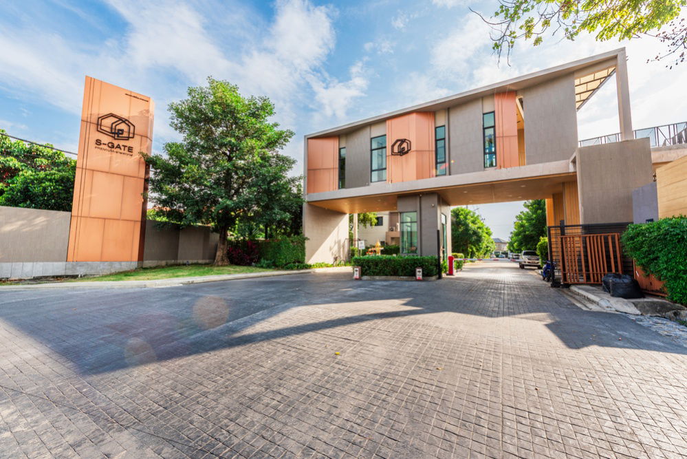 รูป ให้เช่า! บ้านเดี่ยวหลังมุม เอสเกต พรีเมี่ยม ราชพฤกษ์ เฟอร์ฯ + เครื่องใช้ไฟฟ้าครบชุด พร้อมเข้าอยู่ได้ทันที! - รูปที่ 32/32