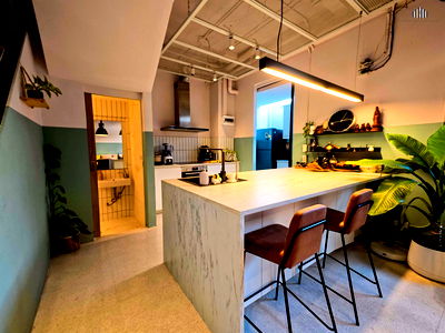 ทาวน์โฮม แม็คโคร ฟู้ดเซอร์วิส สุขุมวิท 71 : ผลตอบแทน 900,000 บาท/ปี !! ทาวน์โฮม 3 ชั้น ซอยปรีดีพนมยงค์ 14 ขนาด 21.9 ตร.วา  พท.ใช้สอย 250 ตร.ม ห่างจาก BTS พระโขนงเ พียง 5 นาที