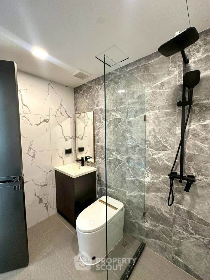 รูป คอนโด 1-ห้องนอน ที่ อคาเดีย มิลเลนเนียม ทาวเวอร์ ใกล้ พัทยาใต้ (ID 2469547) - รูปที่ 10/11