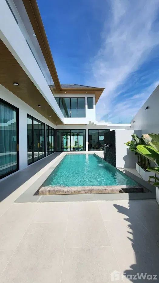 picture 4 Bedroom Villa for sale in Chalong, Phuket 5922649 - 1/38