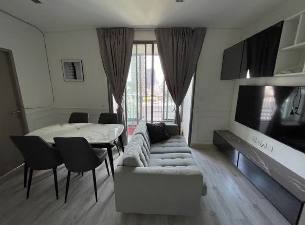รูป ให้ เช่า คอนโด M1518 IDEO MOBI Sukhumvit 44 ตรม Full Furnished - รูปที่ 1/12