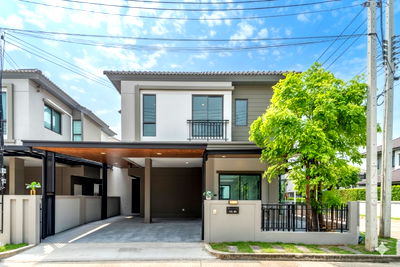 บ้านแฝด ศาลหลักเมืองจังหวัดปทุมธานี : ขาย บ้านแฝด เวนิว ติวานนท์-รังสิต