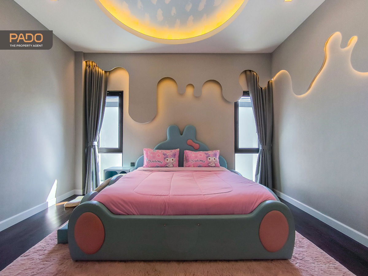 รูป ให้เช่า บ้านหรู แกรนด์ บางกอก บูเลอวาร์ด กรุงเทพกรีฑา (Grand Bangkok Boulevard Krungthepkritha) 4 ห้องนอน 5 ห้องน้ำ 4 จอดรถ - รูปที่ 32/40