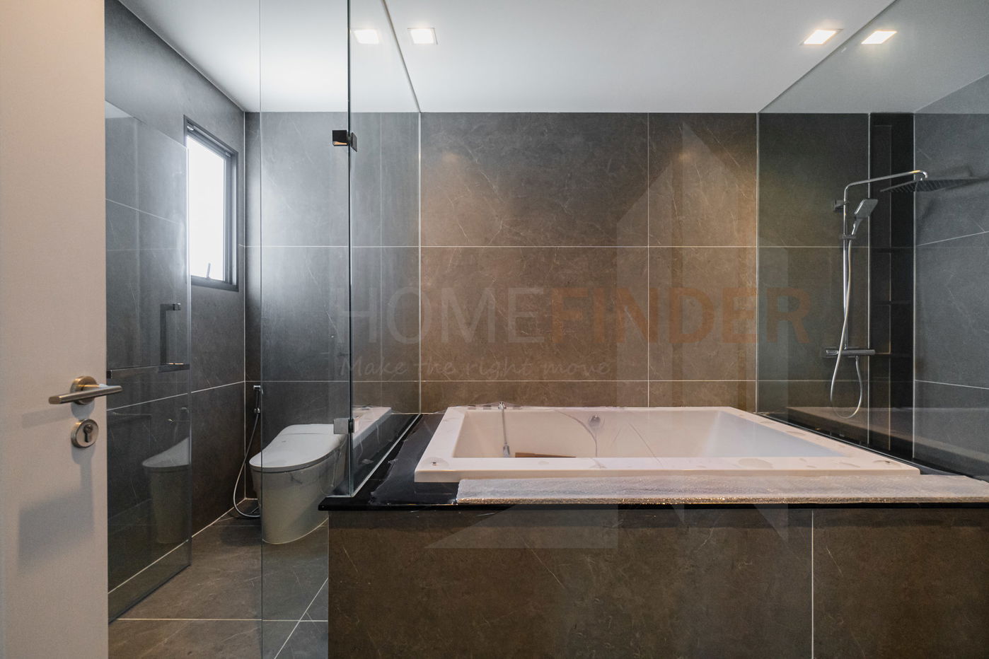 รูป GRAND BANGKOK BOULEVARD RAMINTRA - KASET NAWAMIN 5 bedrooms, for sale - รูปที่ 54/81