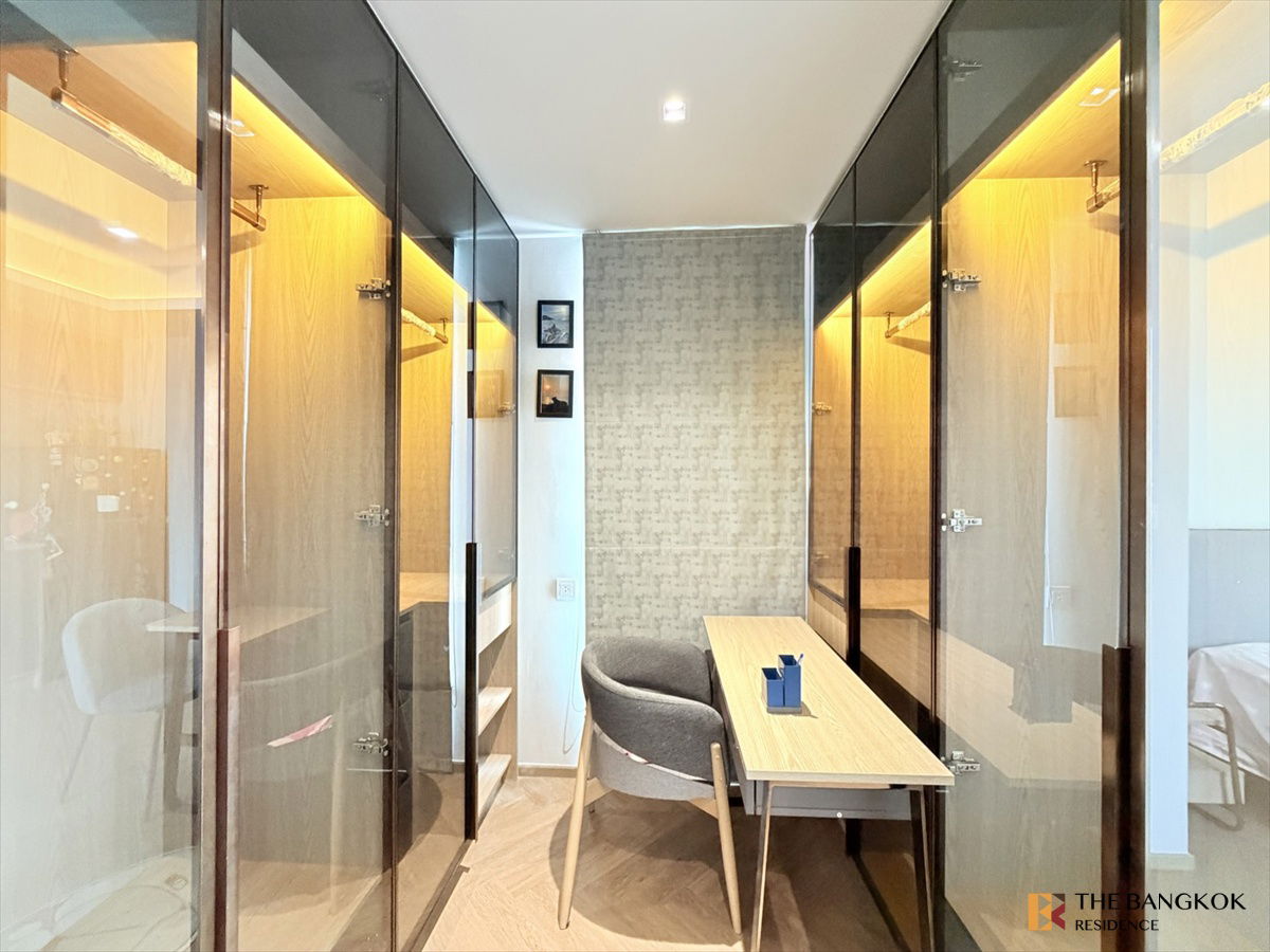 picture Chapter Chula-Samyan 🛏️ Beautiful fully furnished room, ready to move in! 💖 Close to MRT Sam Yan - 8/11