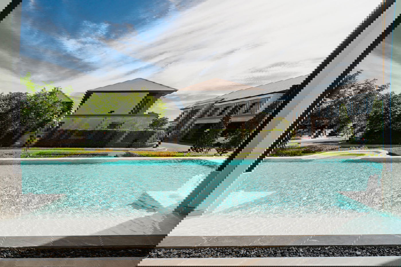 รูป GRAND BANGKOK BOULEVARD RAMINTRA - KASET NAWAMIN 5 bedrooms, for sale - รูปที่ 19/81